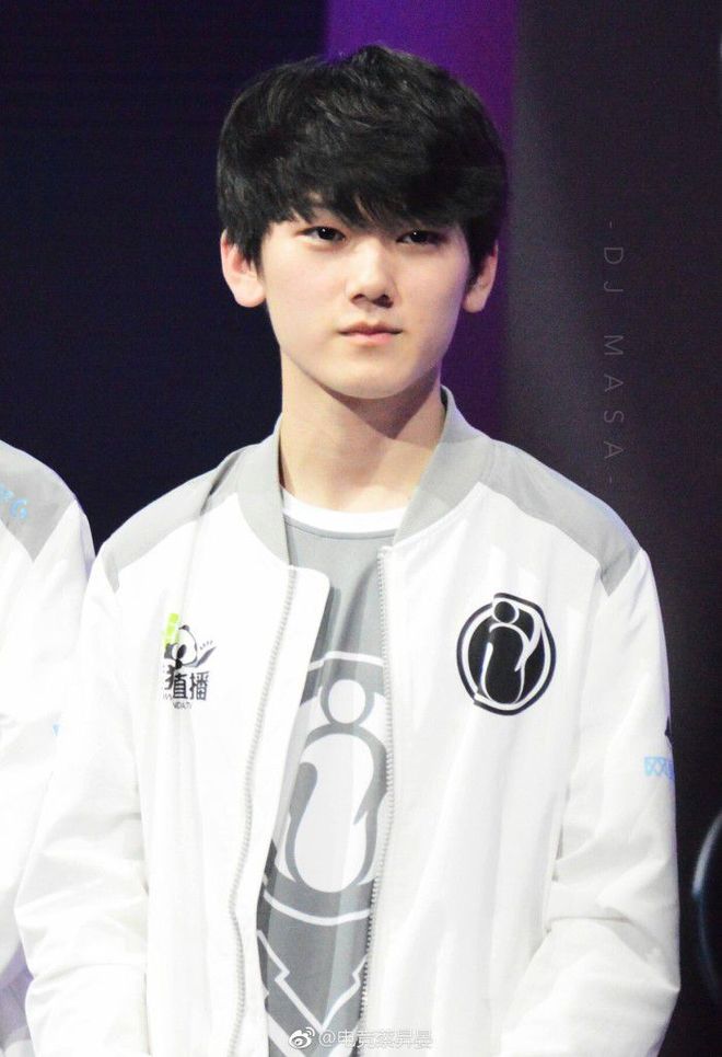 TES赛后群访：说要玩蛇女是逗逗弹幕，不会有人当真了吧