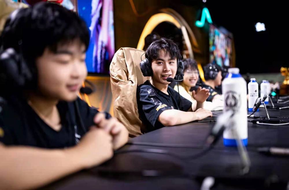 FNS离开NRG VALORANT并宣布退役